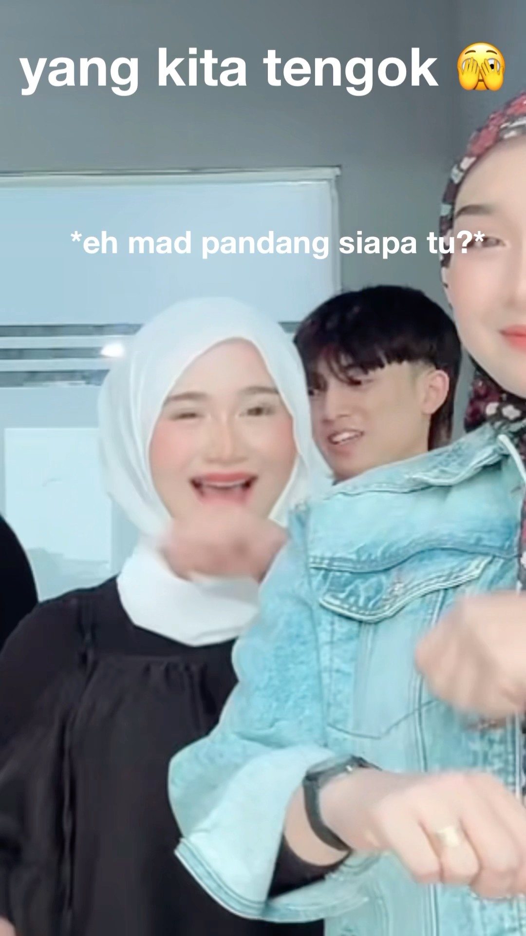 Mad Khan Syok Pandang Nisa Sampai Tenggelam Dari Kamera ? #aimadkhan #ainisa #aiteam